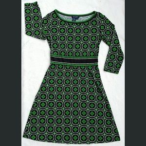 Stretchy 3/4 dress Black Green Small St. Patricks